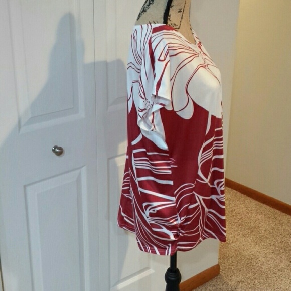 Top - Picture 3 of 3